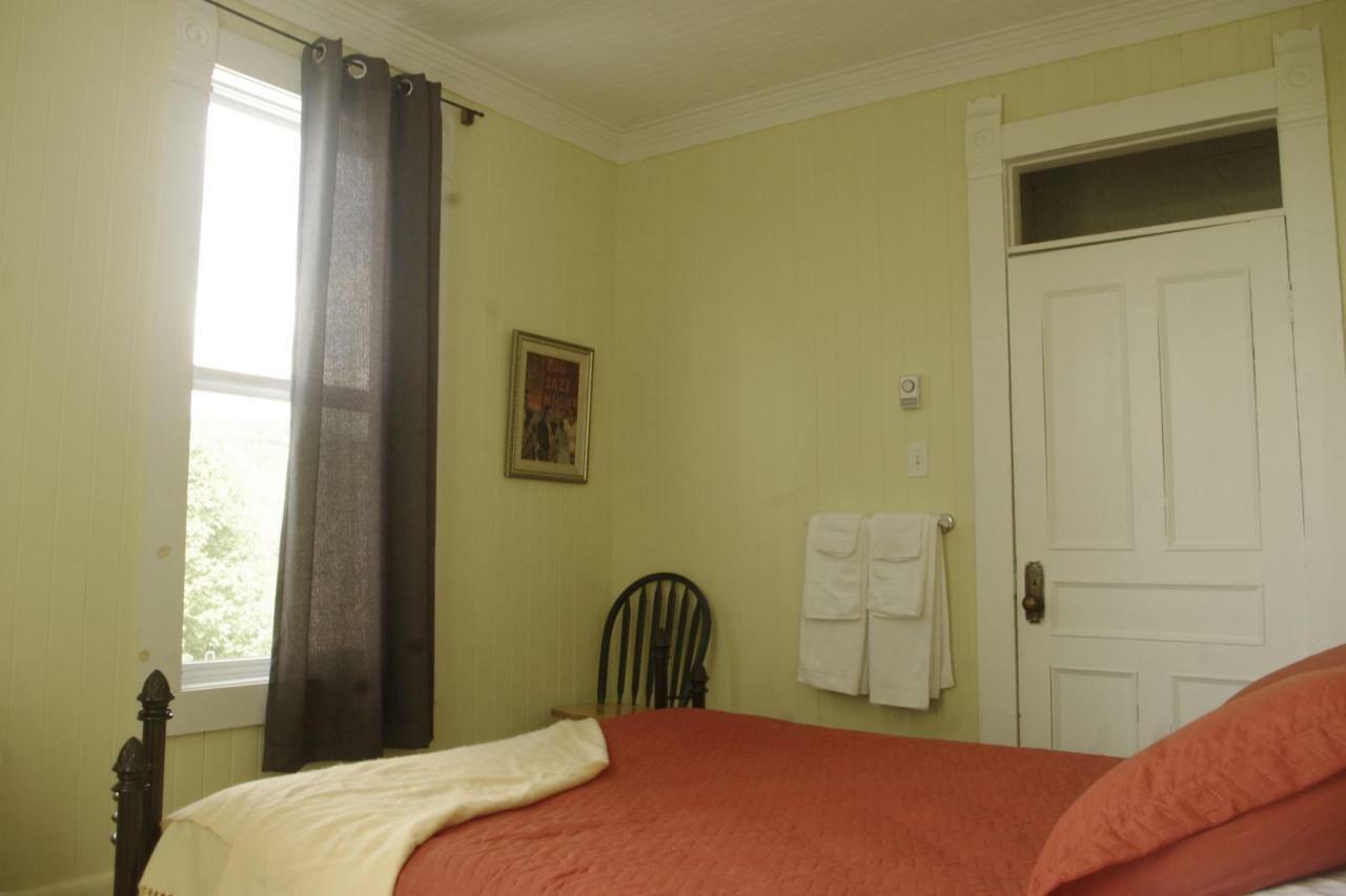 Gîte Au pied des Appalaches Sainte-Sophie-D'Halifax Extérieur photo