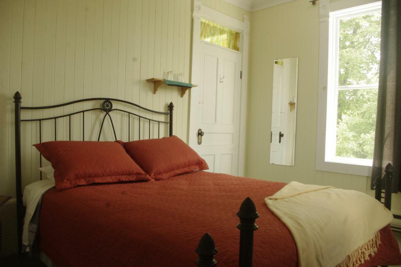 Gîte Au pied des Appalaches Sainte-Sophie-D'Halifax Extérieur photo